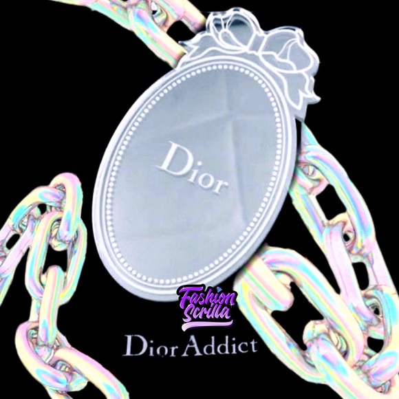 Christian Dior Authentic Lady Dior Laser Etched Ribbon Detail Coquette Mirror - Picture 15 of 17